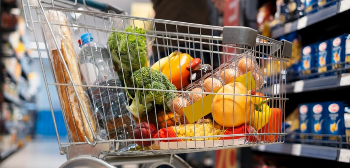 Рекордная стоимость продуктовой корзины в Сургуте: цены продолжают расти!