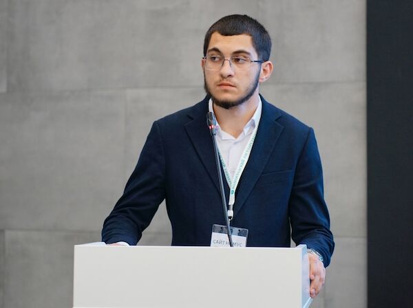Нейрохирург из Сургута разработал уникальное приложение для помощи детям с эпилепсией