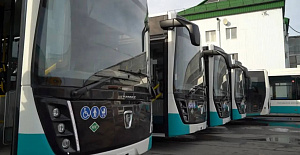 В Сургуте 25 новых автобусов большого класса вышли на городские маршруты