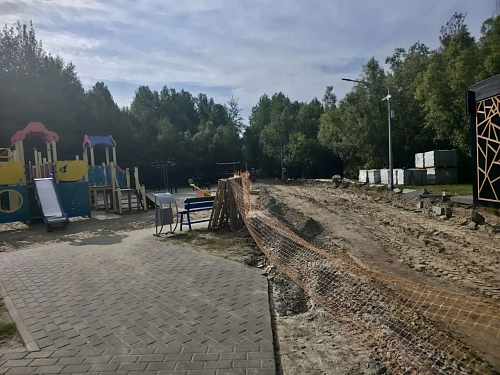 В Сургуте продолжается благоустройство парка «За Саймой»